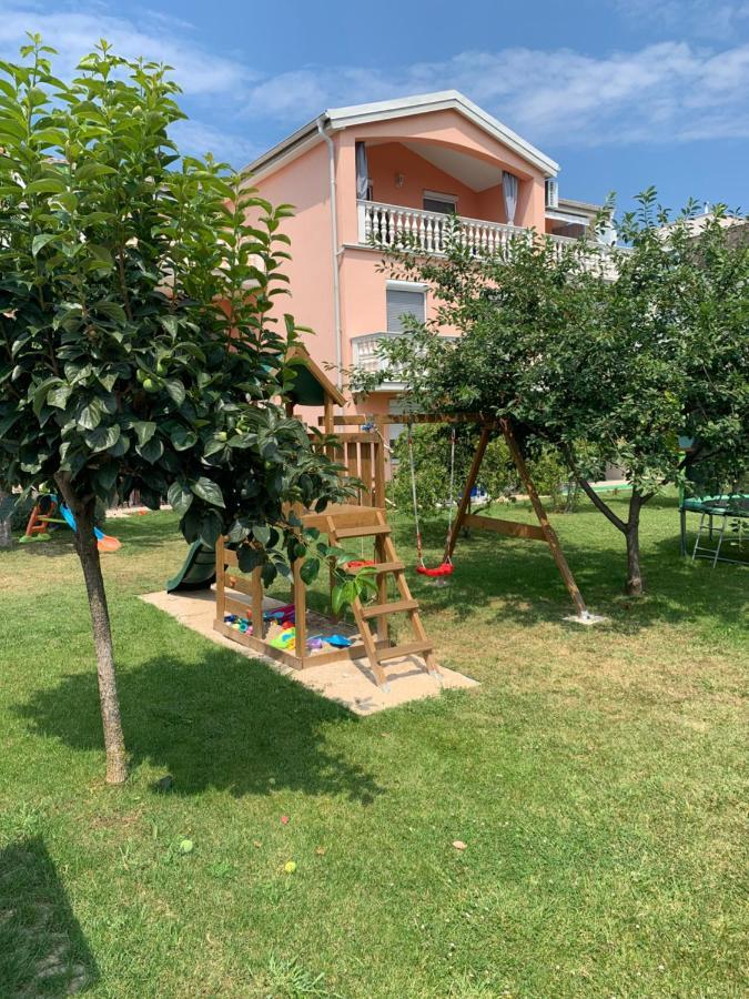 אומאג Apartments Rosa מראה חיצוני תמונה