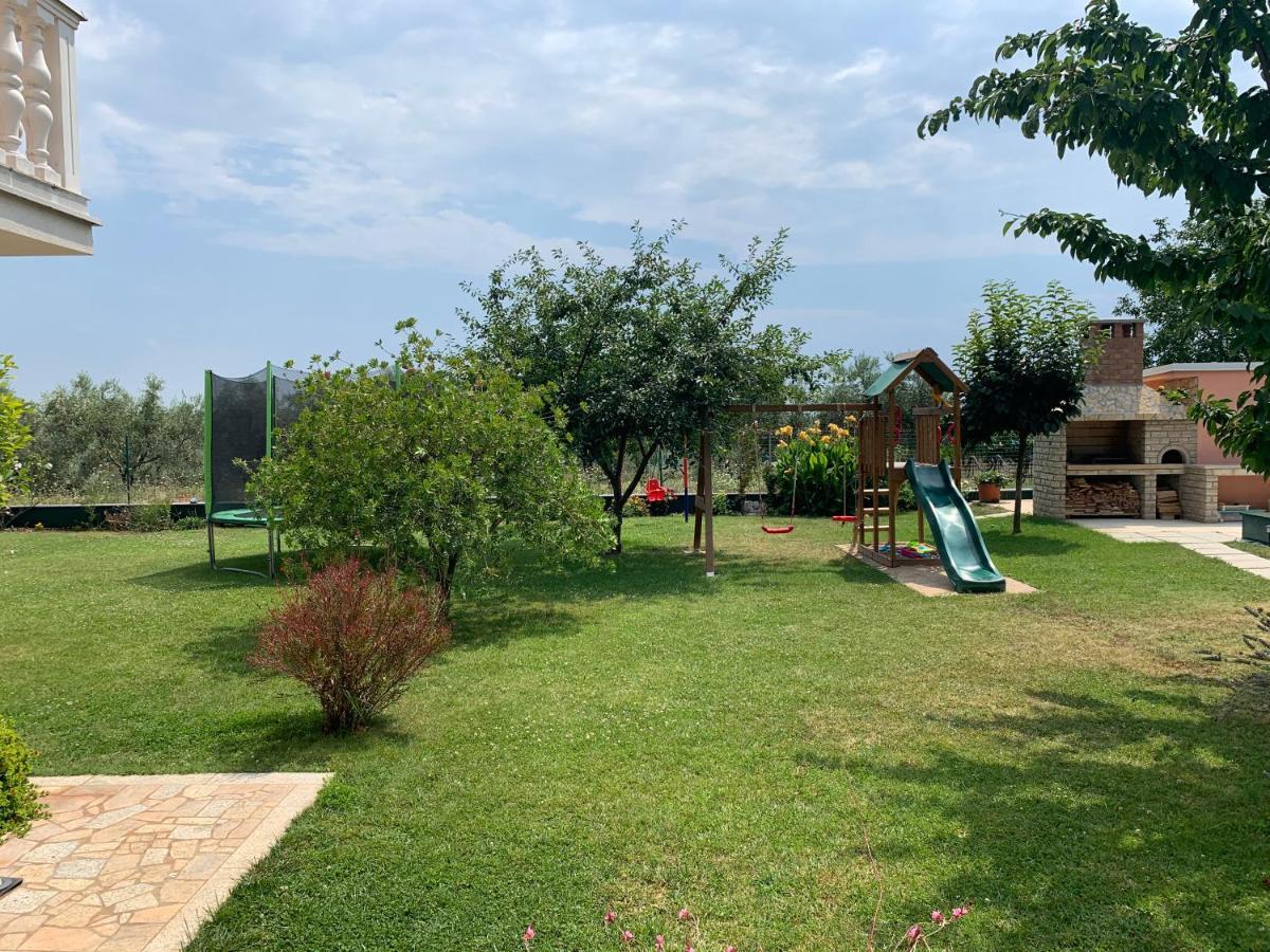 אומאג Apartments Rosa מראה חיצוני תמונה