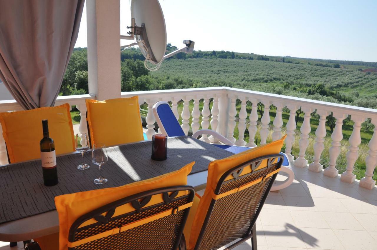 אומאג Apartments Rosa מראה חיצוני תמונה