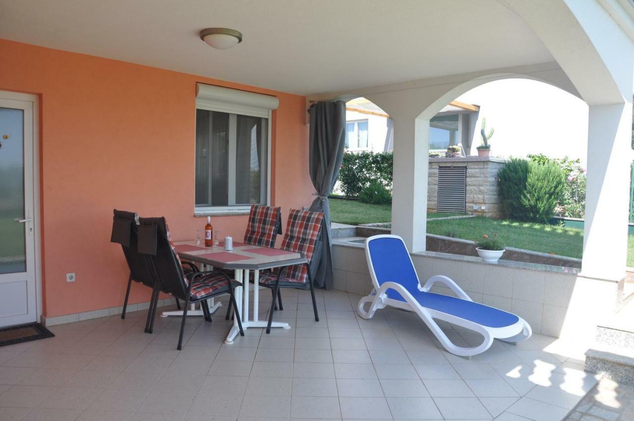 אומאג Apartments Rosa מראה חיצוני תמונה