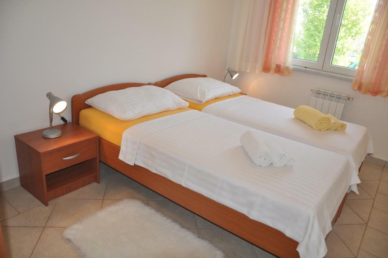 אומאג Apartments Rosa מראה חיצוני תמונה