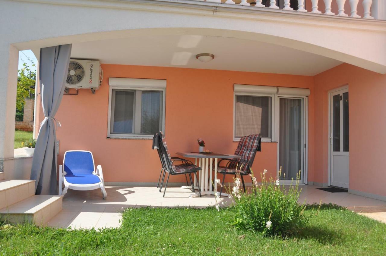 אומאג Apartments Rosa מראה חיצוני תמונה