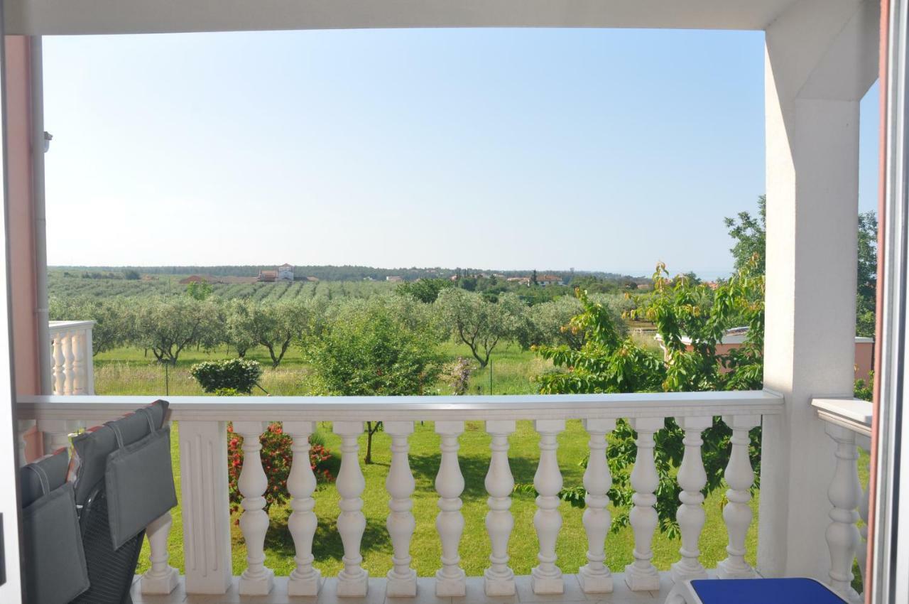 אומאג Apartments Rosa מראה חיצוני תמונה